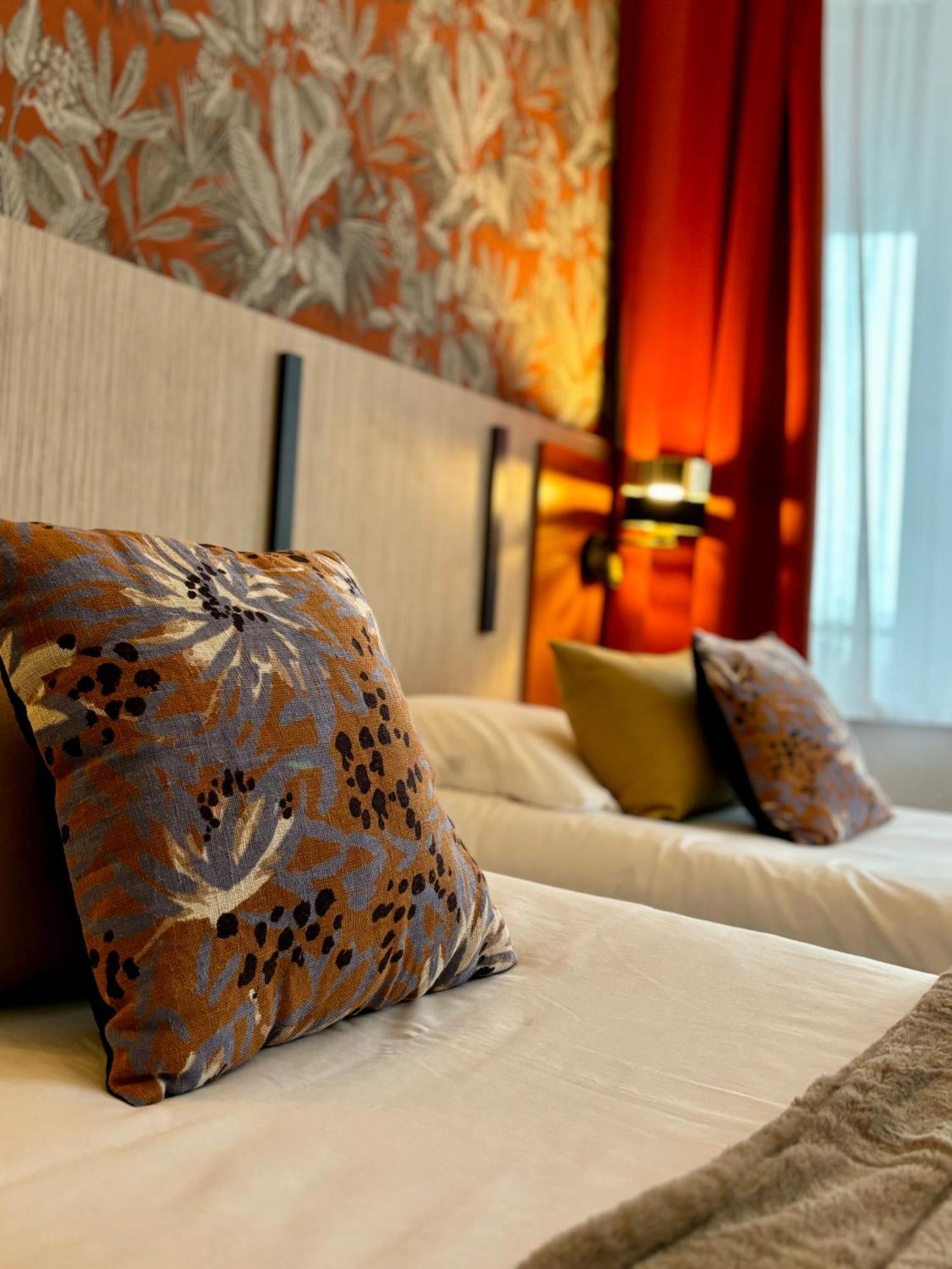 Ambassadeur Hotel - Cherbourg Port De Plaisance Cherbourg-en-Cotentin Exterior foto